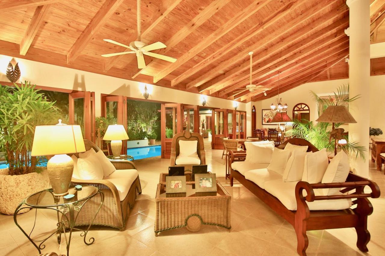 Casa Nostra Resort By Klabhouse La Romana Exterior photo